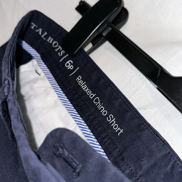 blue Talbots relaxed chino short shorts size 6p - Picture 3 of 4